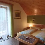 בית אירוח Gstoderblick Seebach (Styria)
