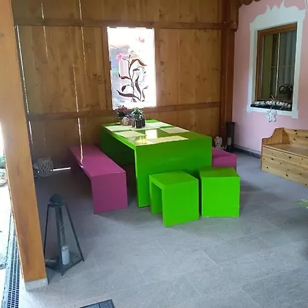 哥斯托德尔布里克度假屋 民宿 *